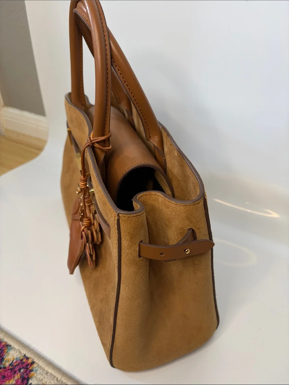 Demellier Elsa Hosk x The Midi Hudson Midi / brulee suede